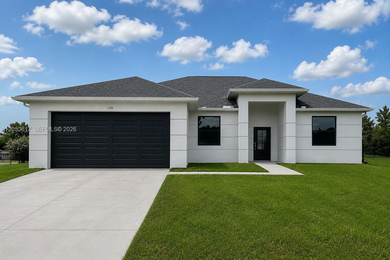 2524 Lakeview Drive