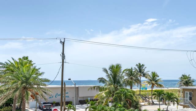 525 N Ocean Boulevard 423, Silver Thatch Atlantic Plaza, Pompano Beach, FL