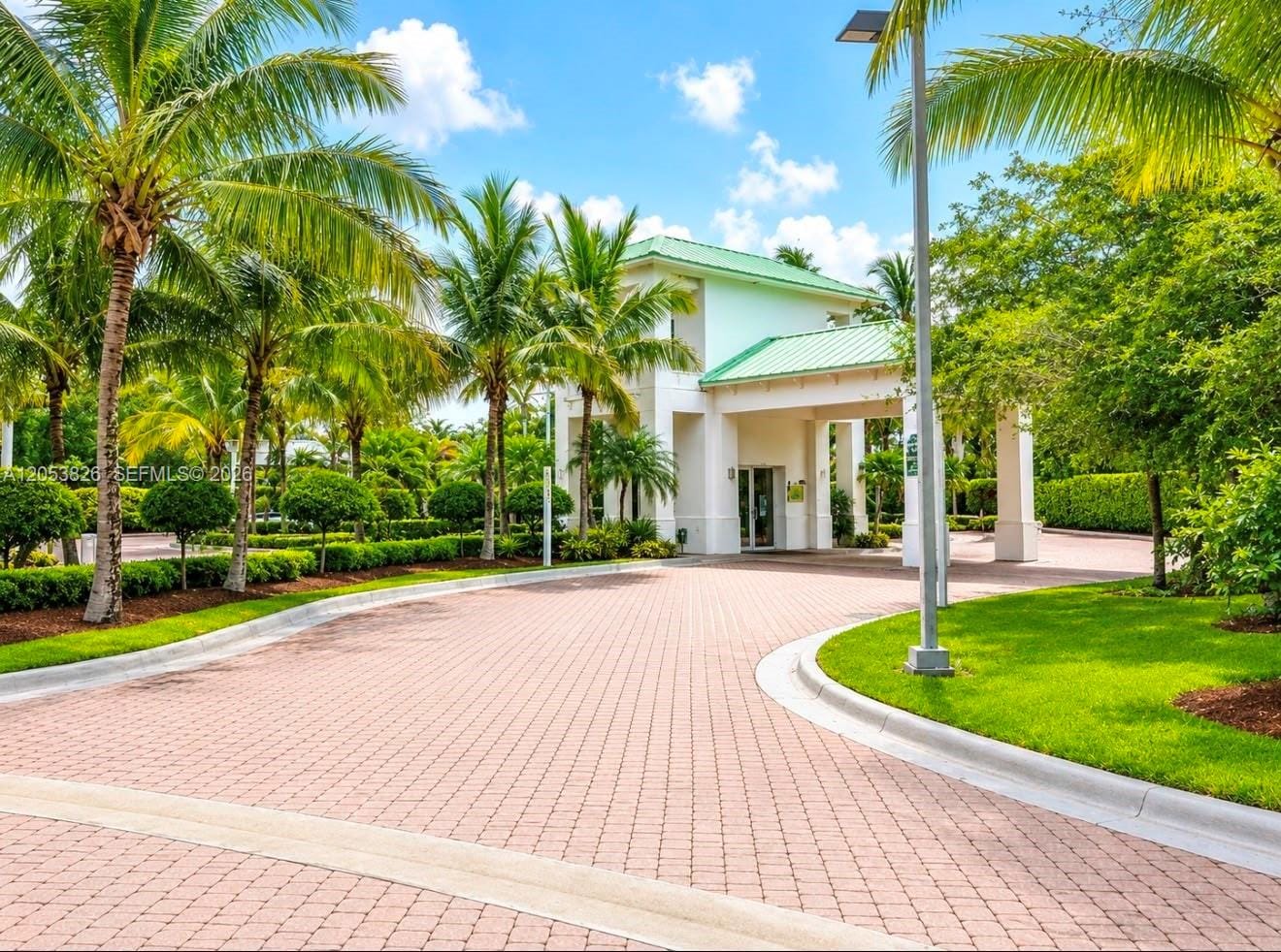 5300 NW 87th Avenue 915, Doral, FL 33178