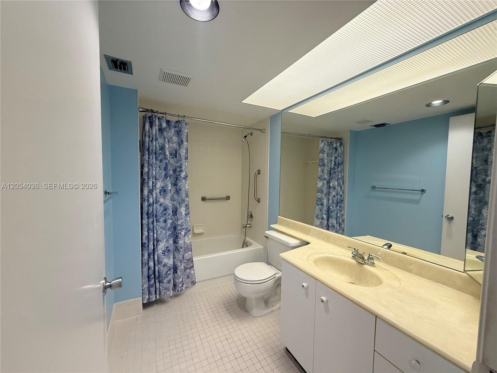12901 SW 15th Court 402V, Pembroke Pines, FL 33027 photo 13