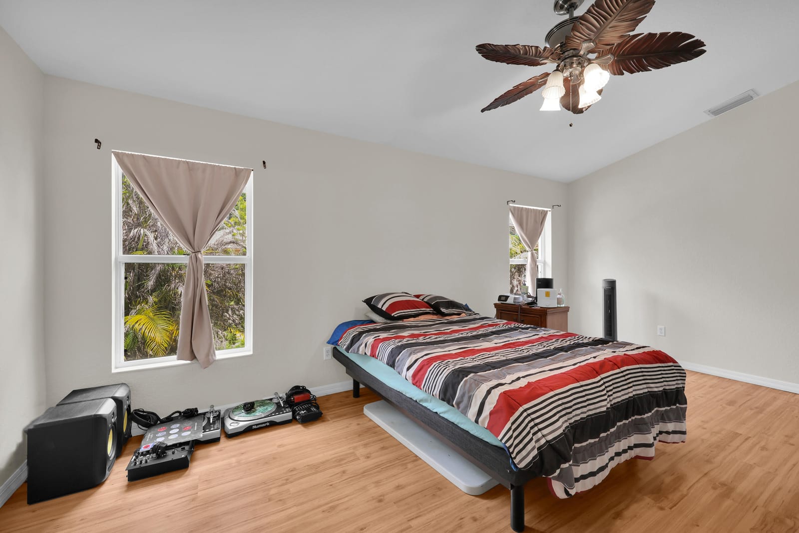 1295 12th Avenue SW, Vero Beach, FL 32962 photo 9