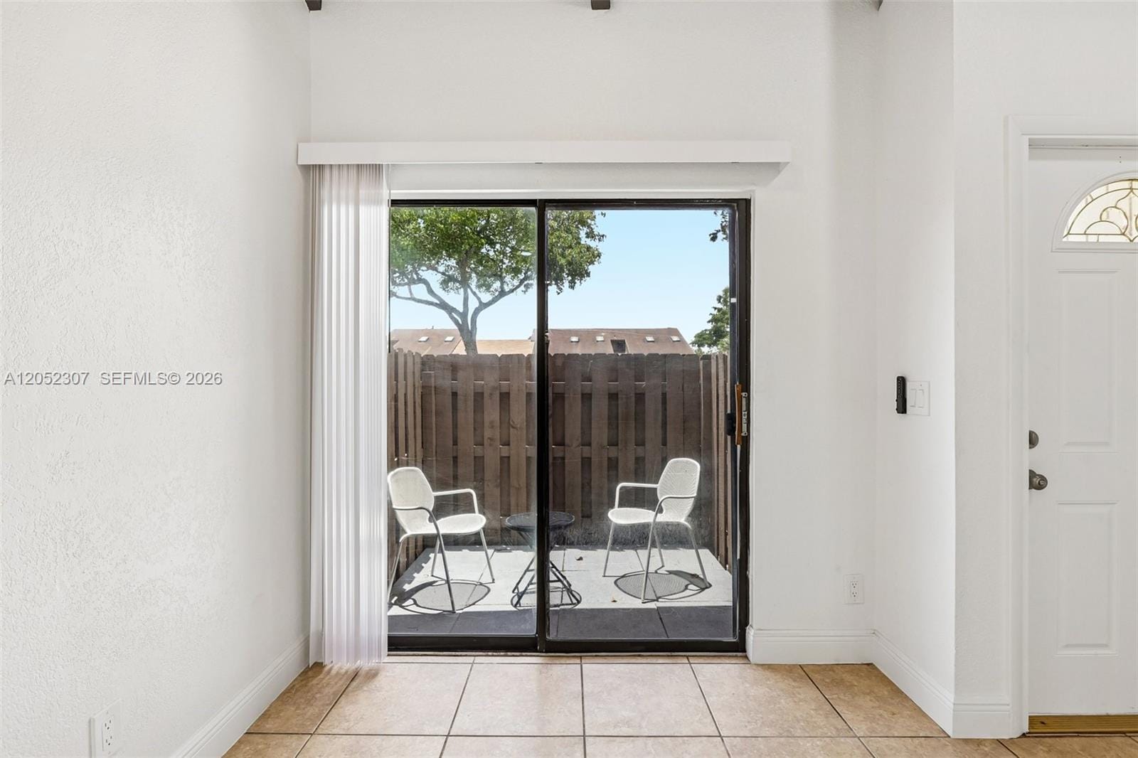 2112 SW 81st Way — photo 9
