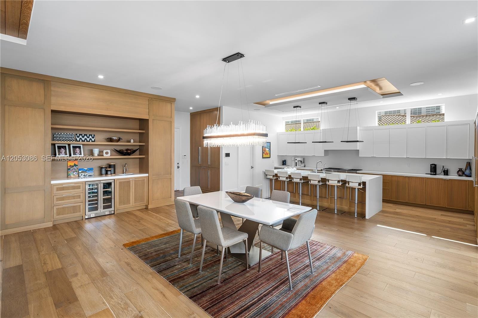 728 Malaga Drive — photo 11