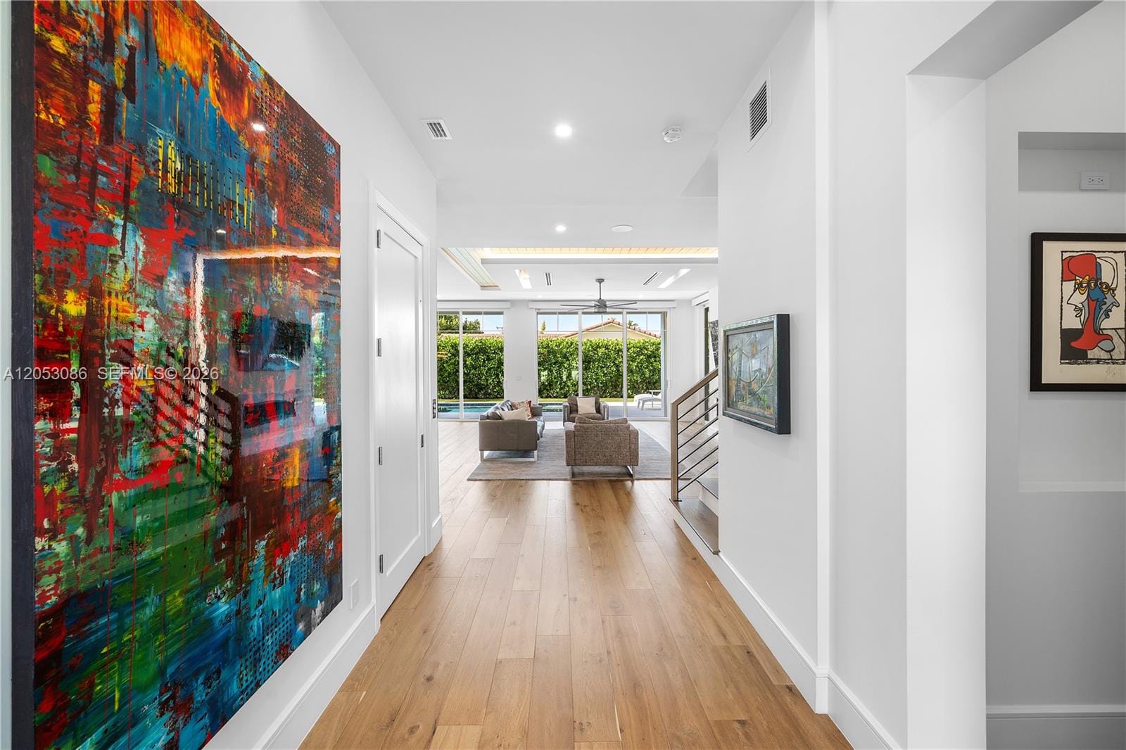 728 Malaga Drive — photo 5