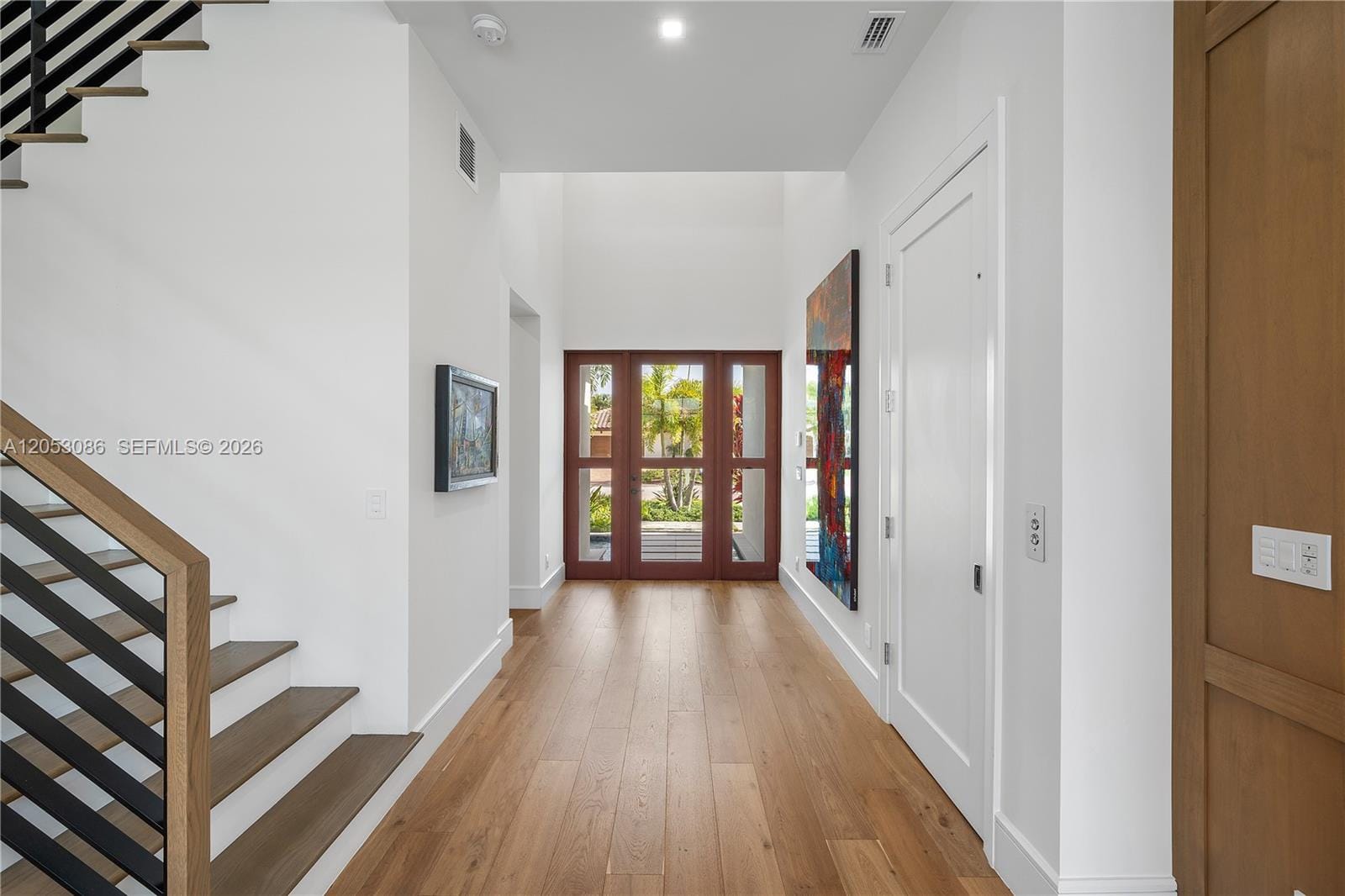 728 Malaga Drive — photo 6