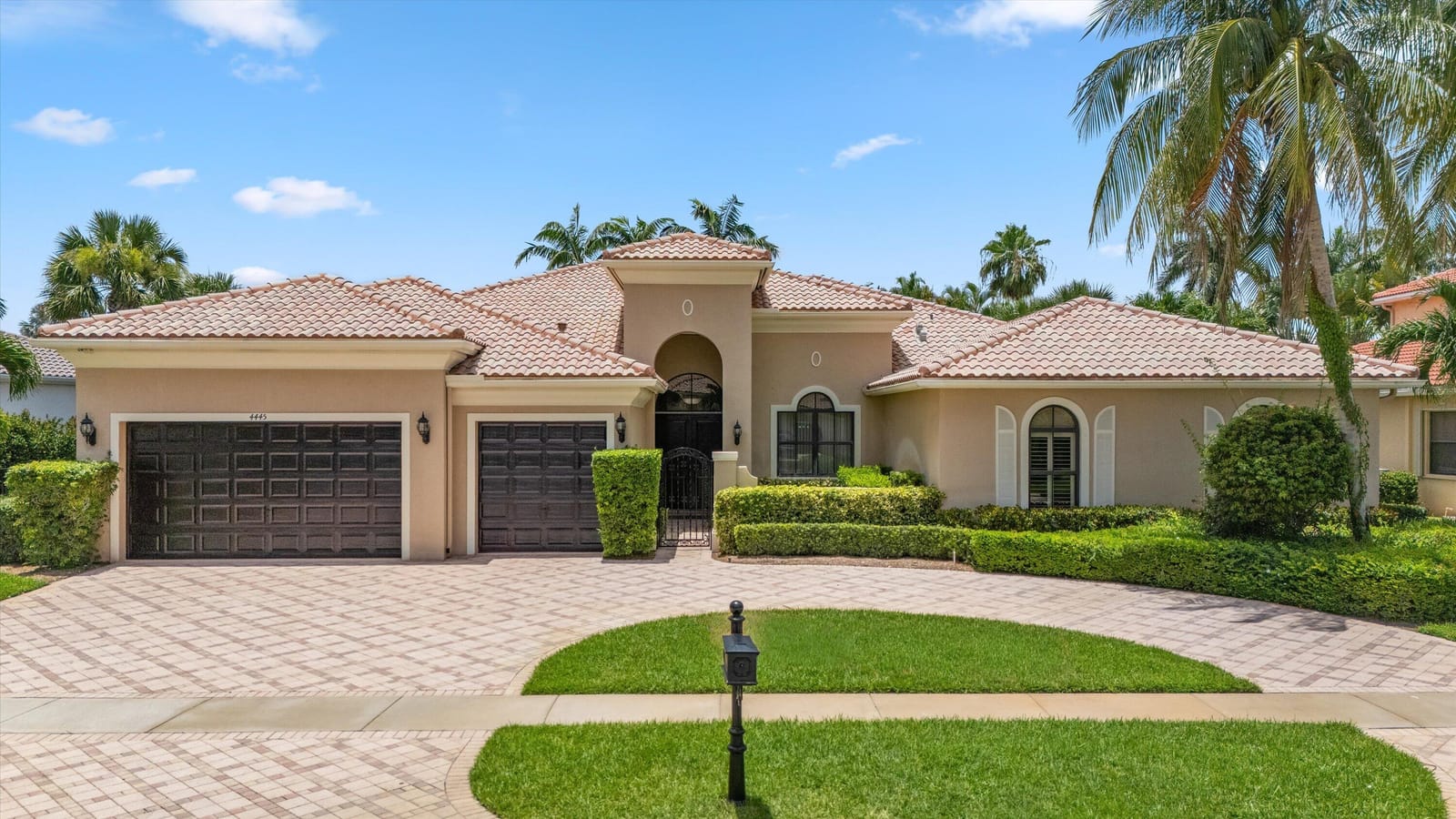 4445 Island Reef Drive