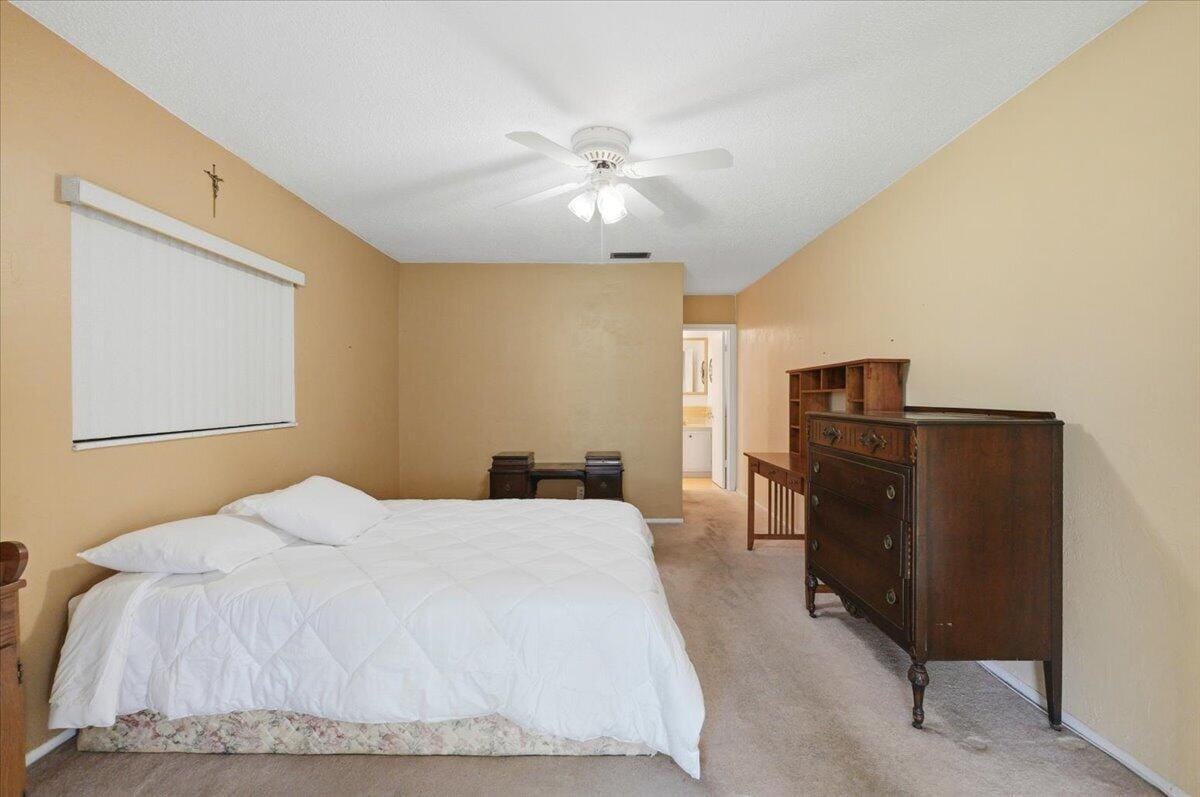 9401 NW 70 Place — photo 5