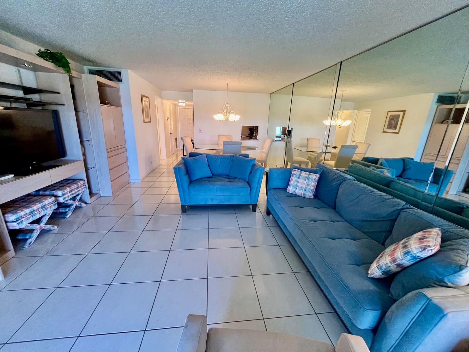 4090 Tivoli Court 301 — photo 11