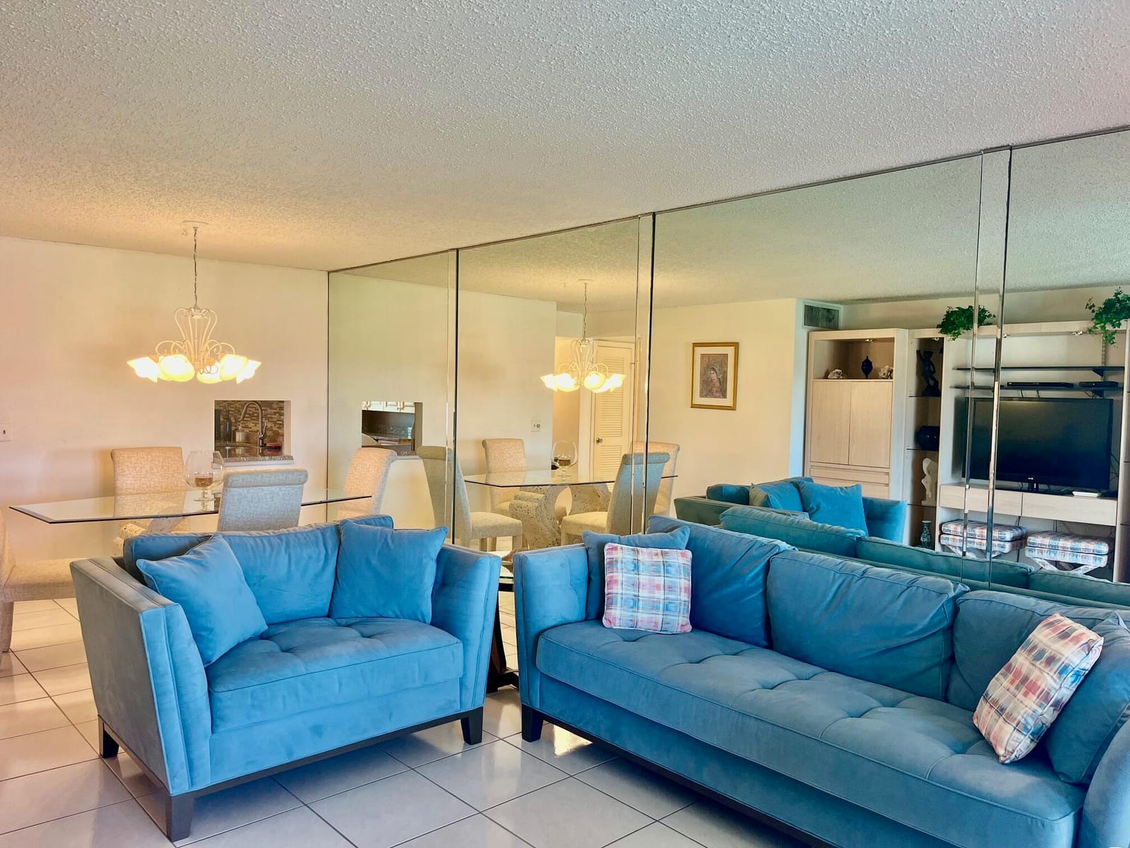4090 Tivoli Court 301 — photo 9