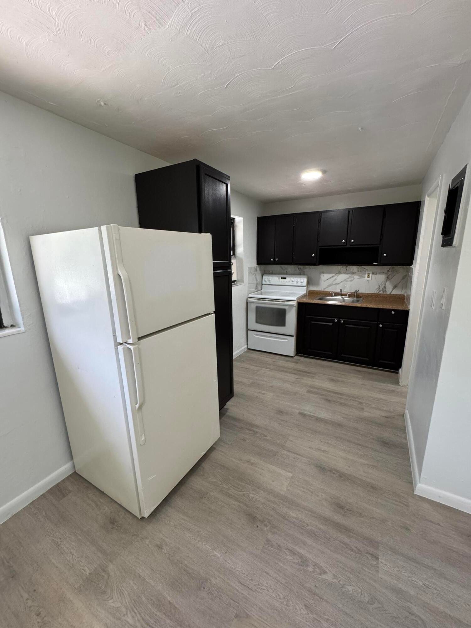 1113 SW 15TH Terrace 11 — photo 6