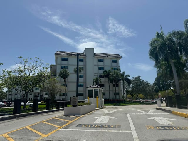 1350 RIVER REACH Drive 106, River Reach, Fort Lauderdale, FL