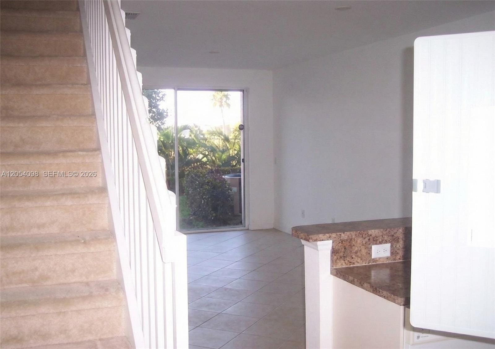 1942 Alamanda Way — photo 12
