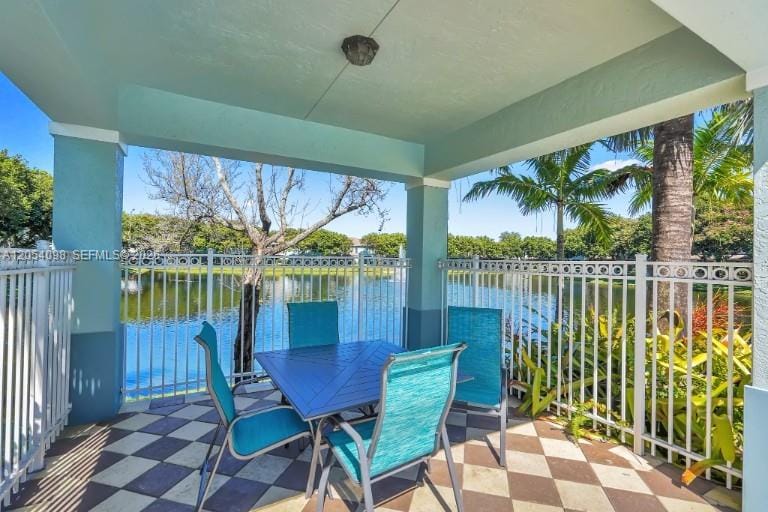 1942 Alamanda Way — photo 8