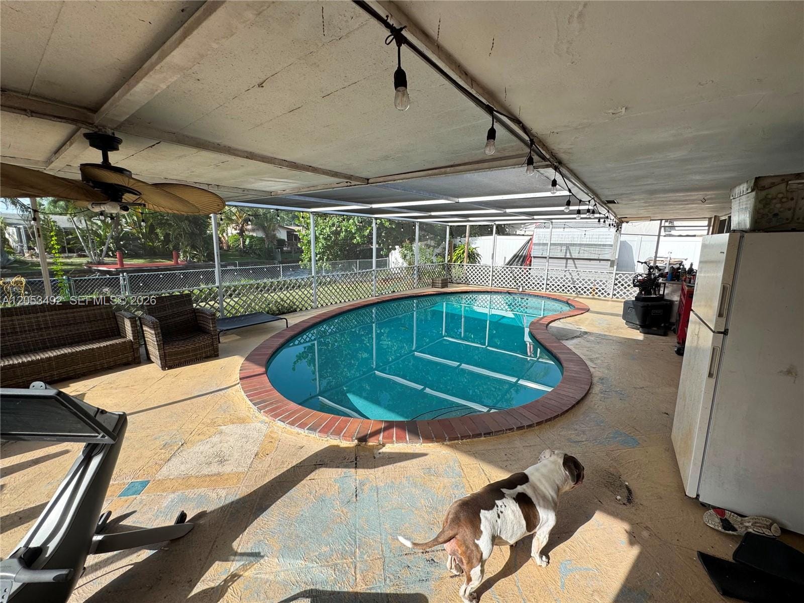 1941 NW 33rd Street, Oakland Park, FL 33309