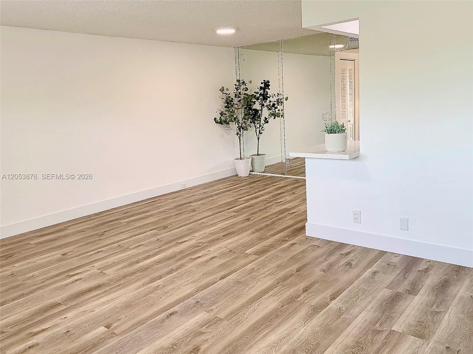 101 SW 132nd Way 413J — photo 9