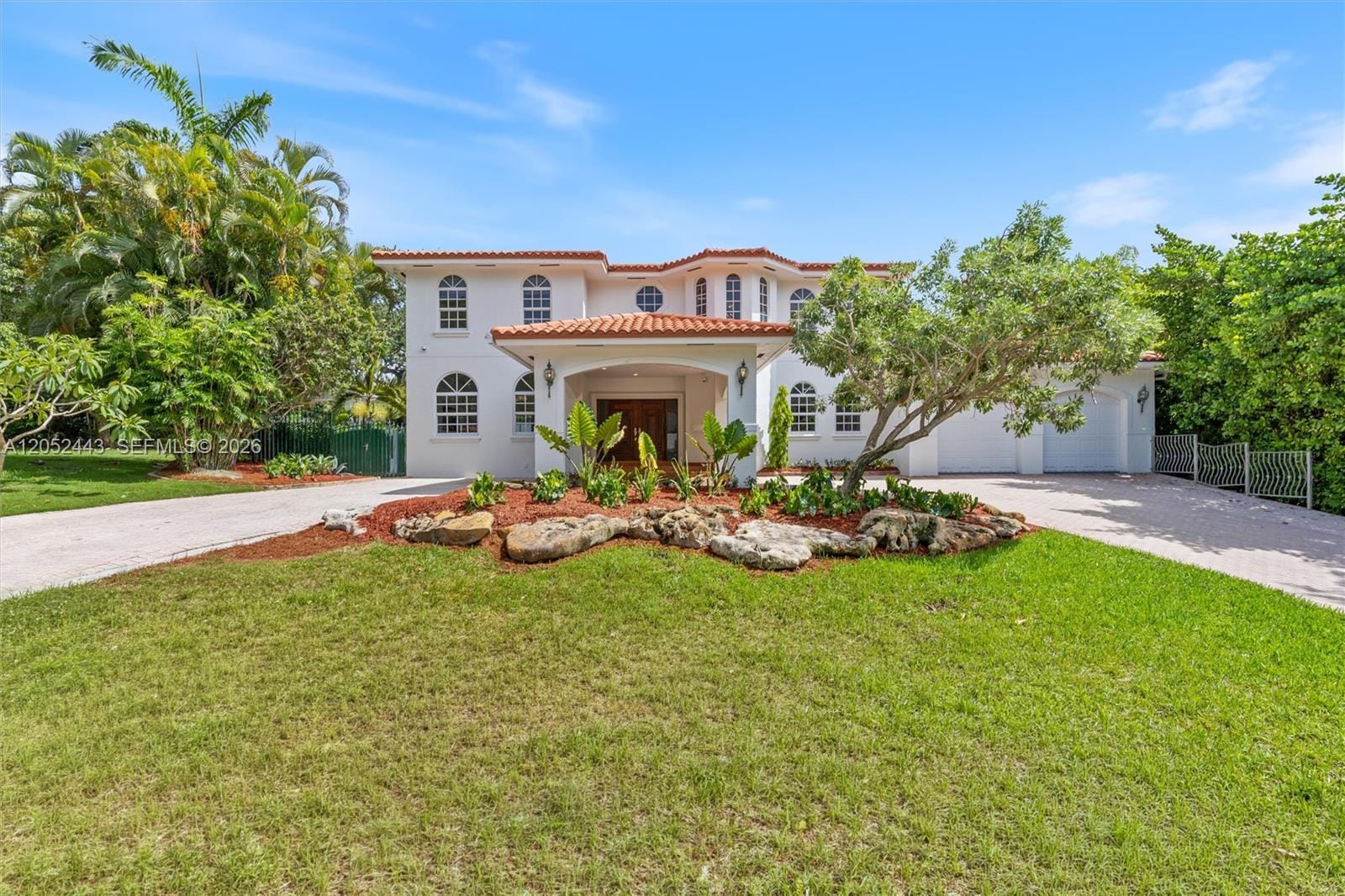 145 W Sunrise Avenue, Coral Gables, FL 33133