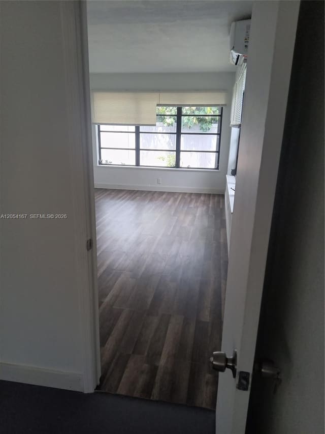 1024 Tyler Street 1, Hollywood, FL 33019