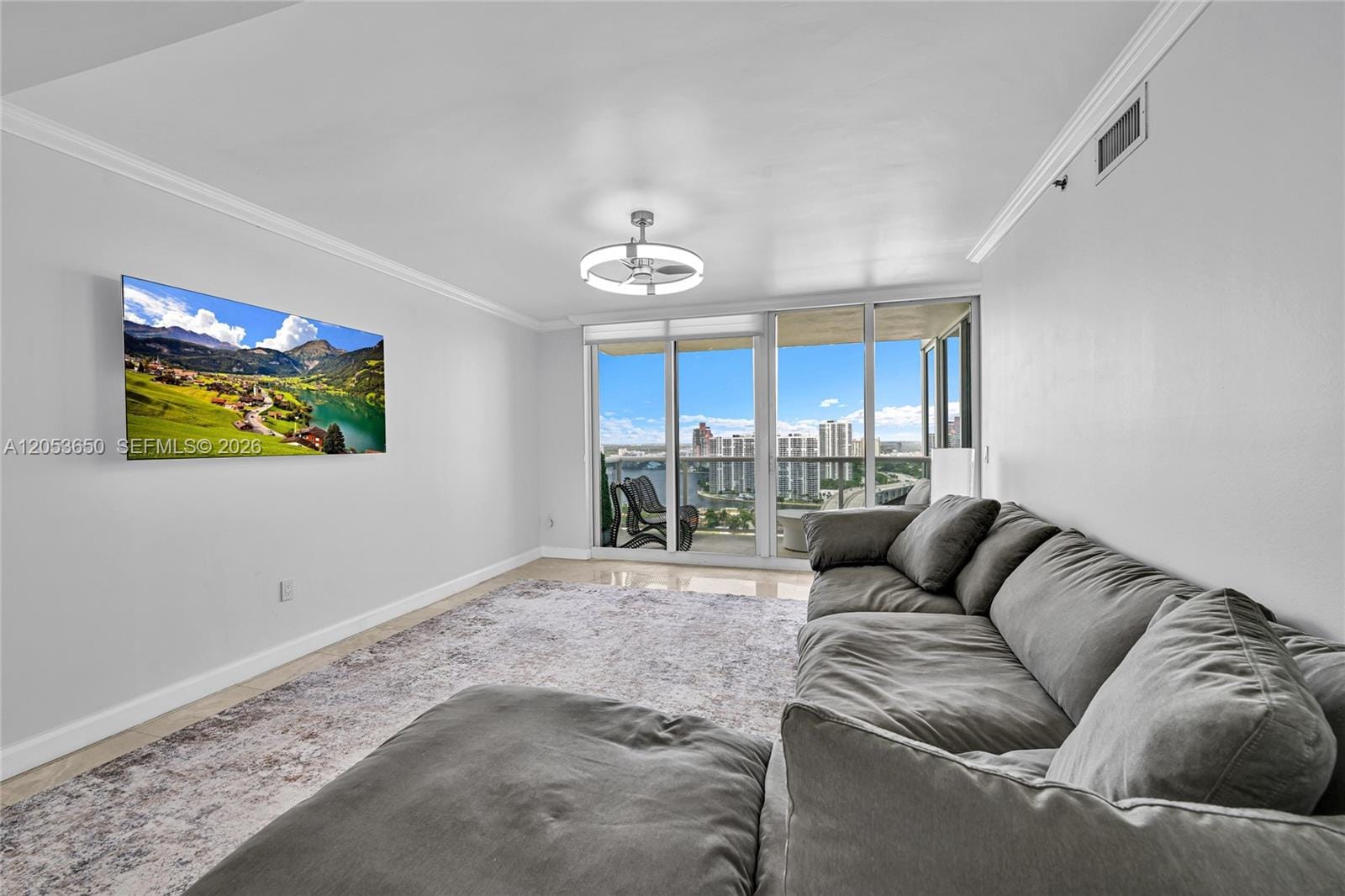 19111 Collins Avenue 2704, Sunny Isles Beach, FL 33160 photo 3