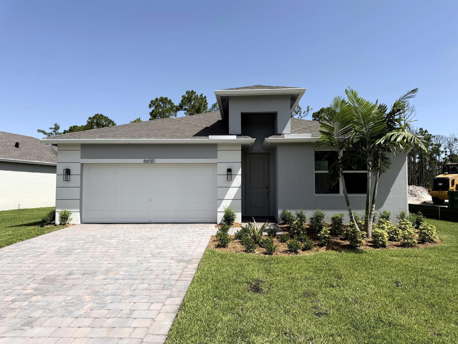 Pending home at 6650 SE Park Trace Drive, Stuart, FL 34997