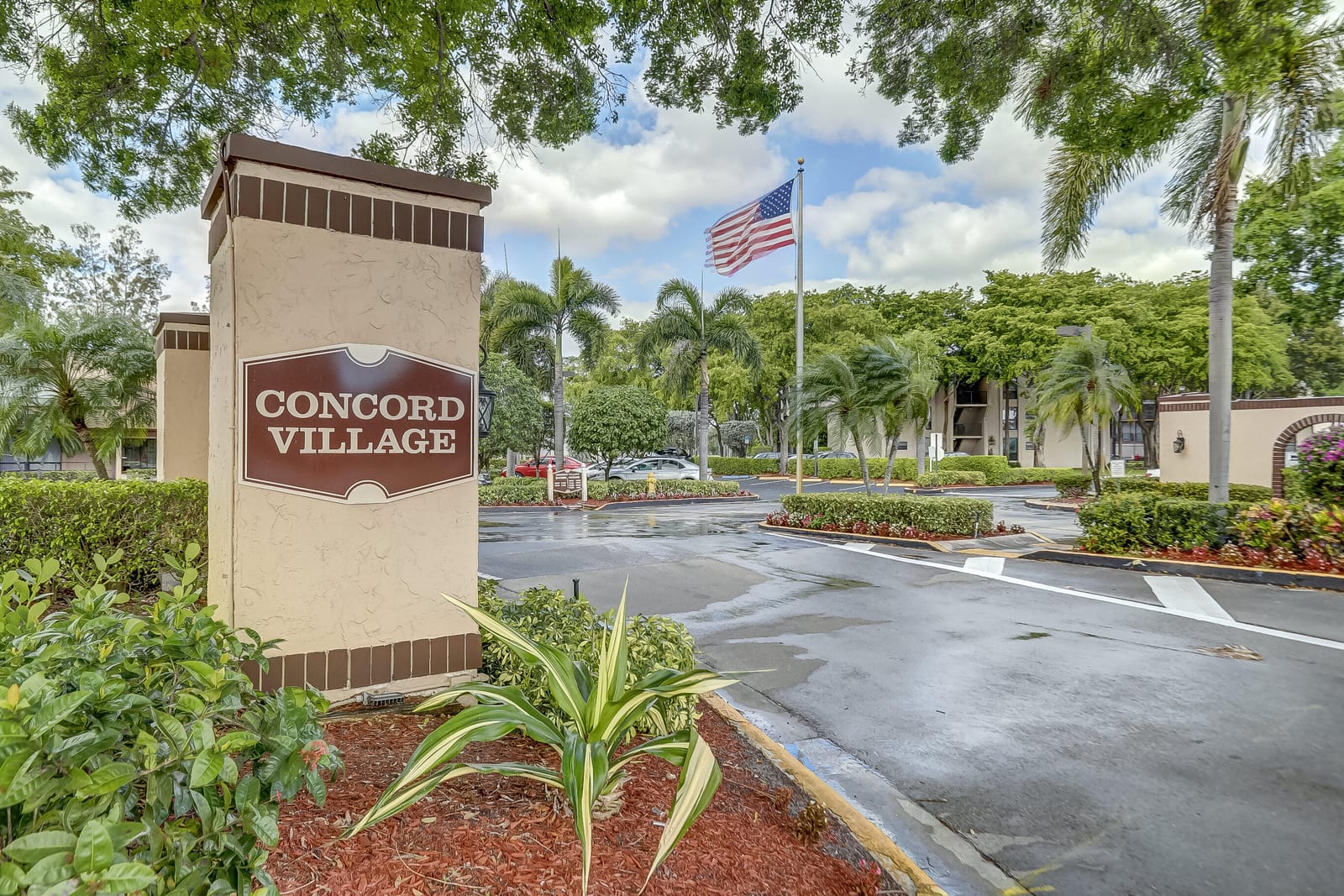 6751 N UNIVERSITY Drive 302, Tamarac, FL 33321