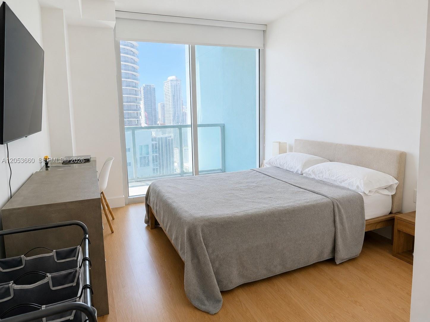 1900 N Bayshore Drive 3807 — photo 11