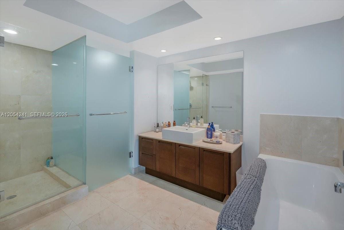 250 Sunny Isles Boulevard 3-902, Sunny Isles Beach, FL 33160 photo 6
