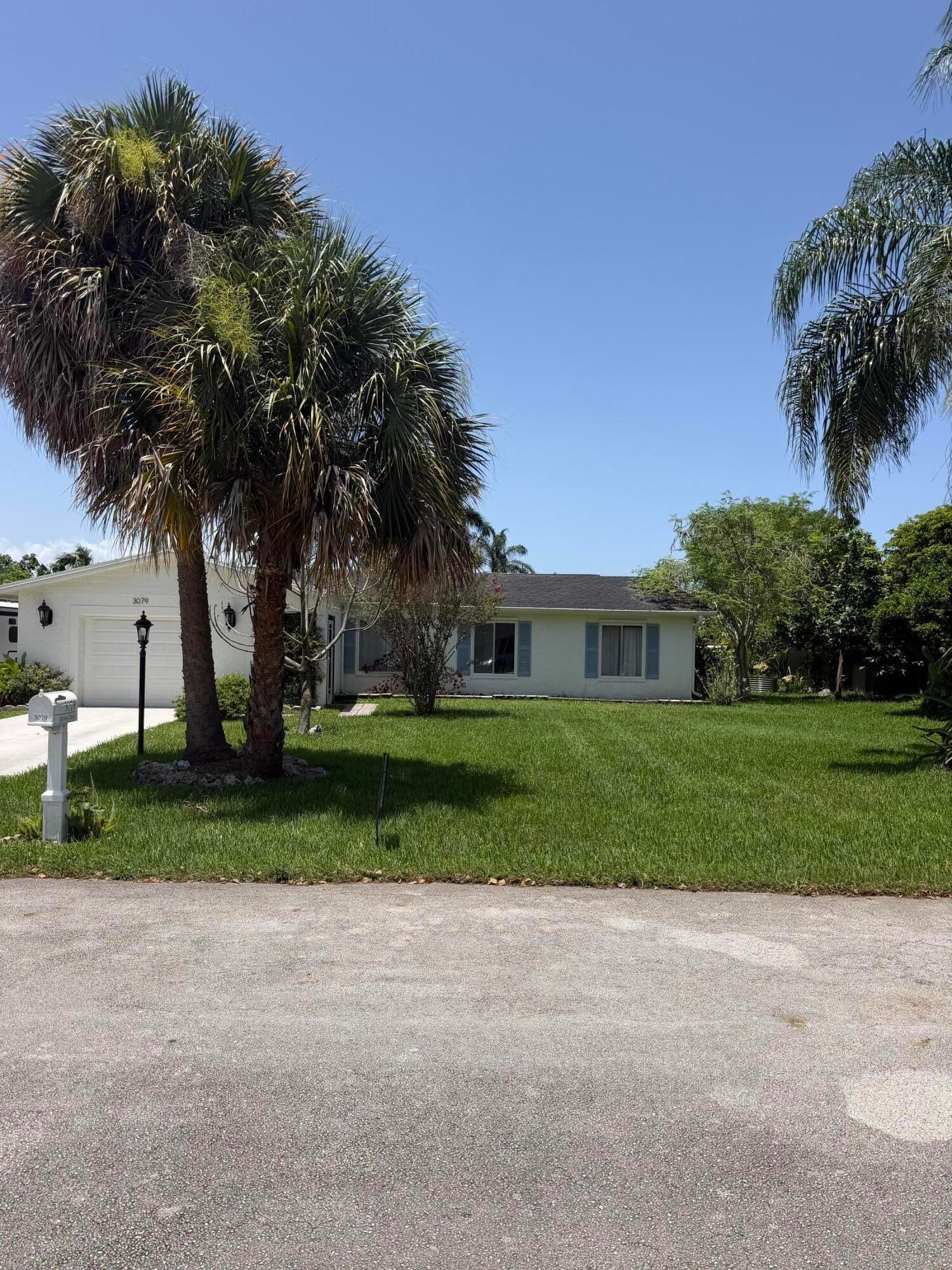 3079 Indian Trail, Lake Worth, FL 33462