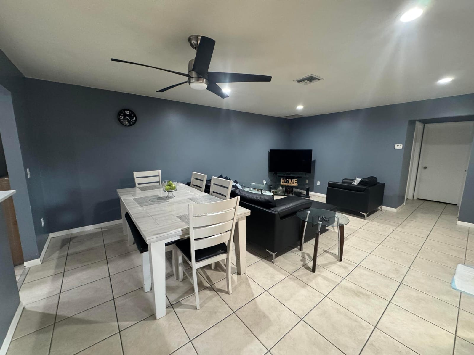 8016 AMBACH Way 18D — photo 2