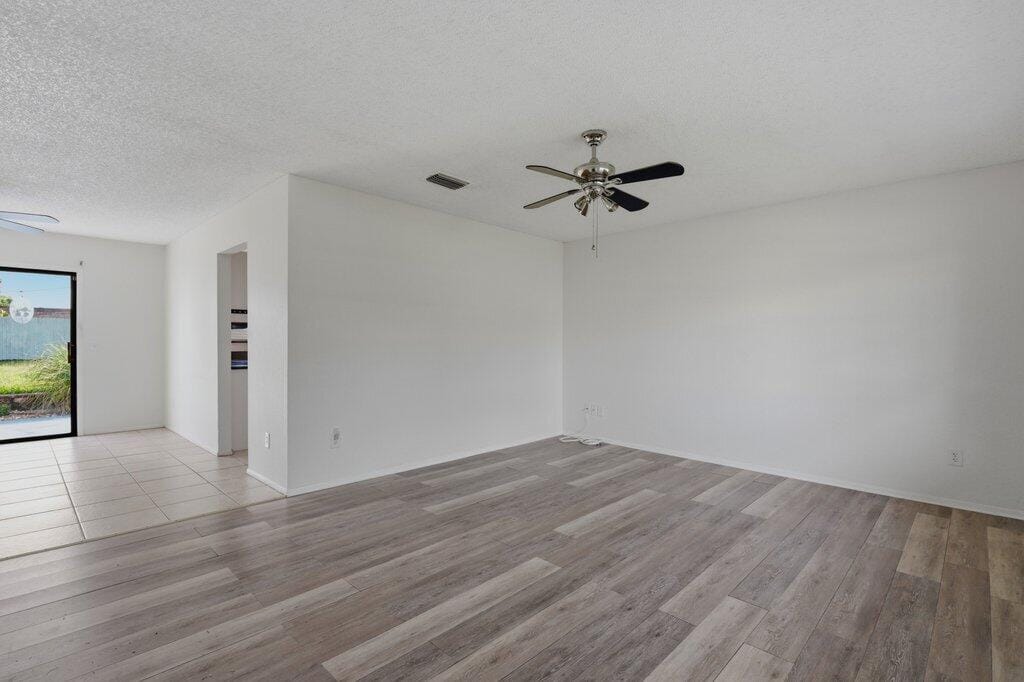 2773 SE Brevard Avenue — photo 3