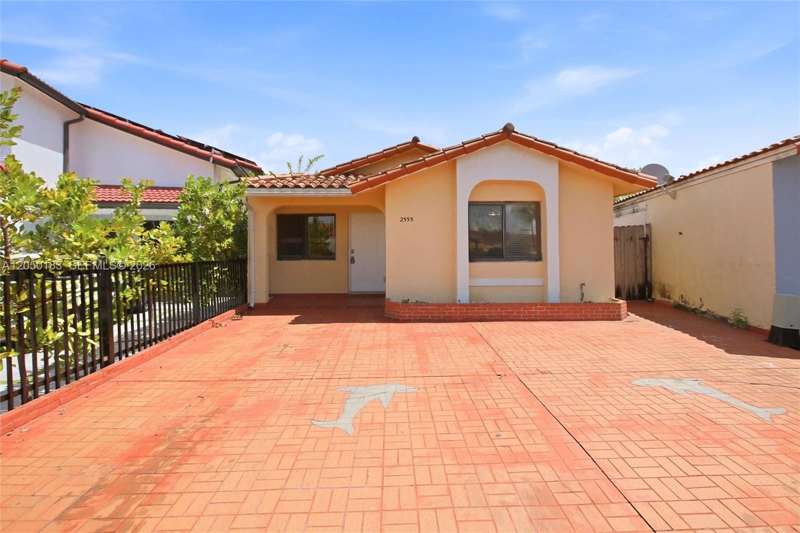2555 W 65th Street, Hialeah, FL 33016