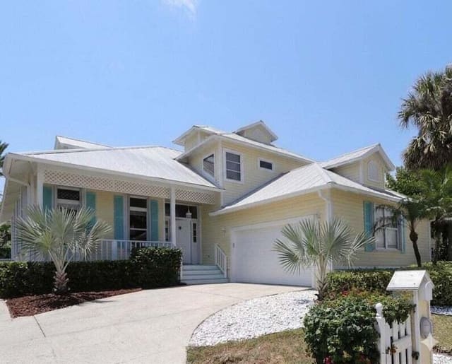 400 Seaside Lane, Juno Beach, FL 33408