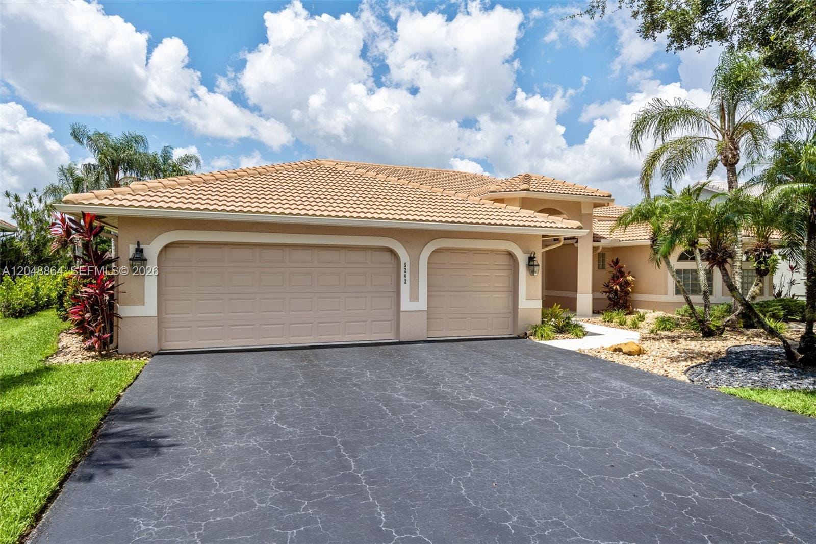 5242 NW 109th Lane, Coral Springs, FL 33076