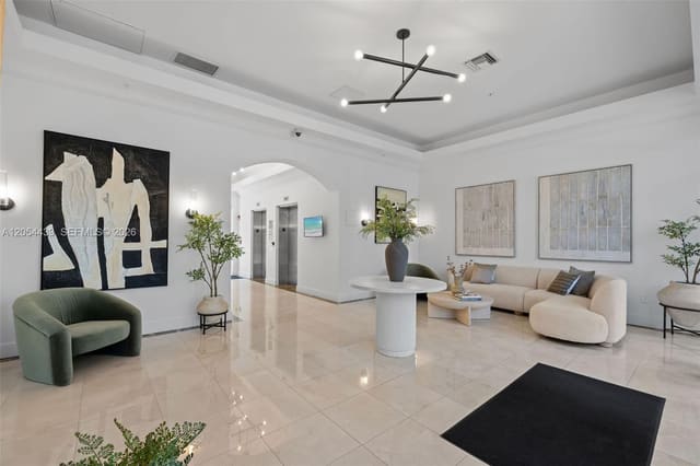9021 SW 94th Street PH05, Miami, FL 33176