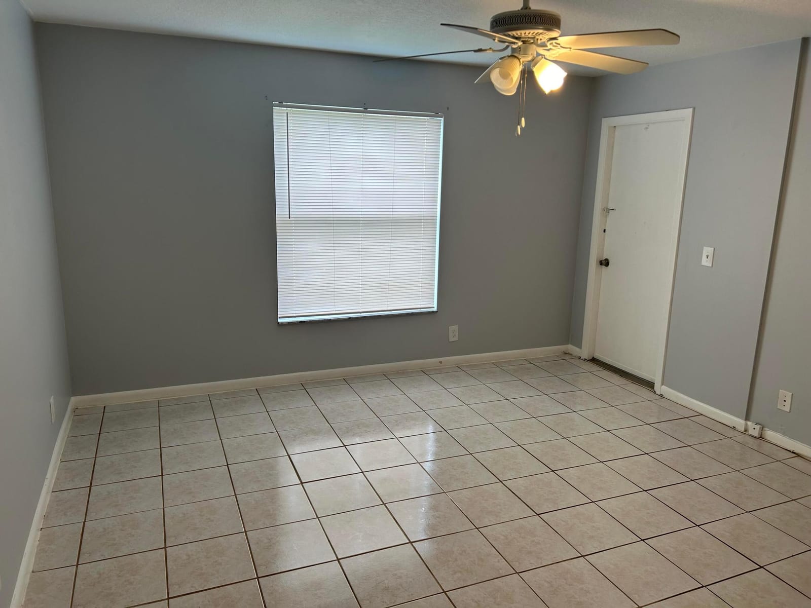 890 N Federal Highway 102 — photo 5