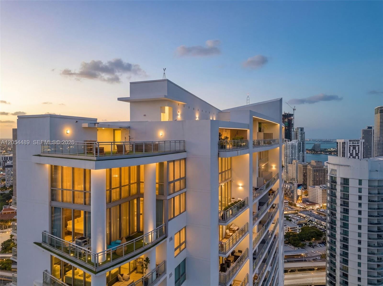 90 SW 3rd Street PH-12, Miami, FL 33130 photo 4