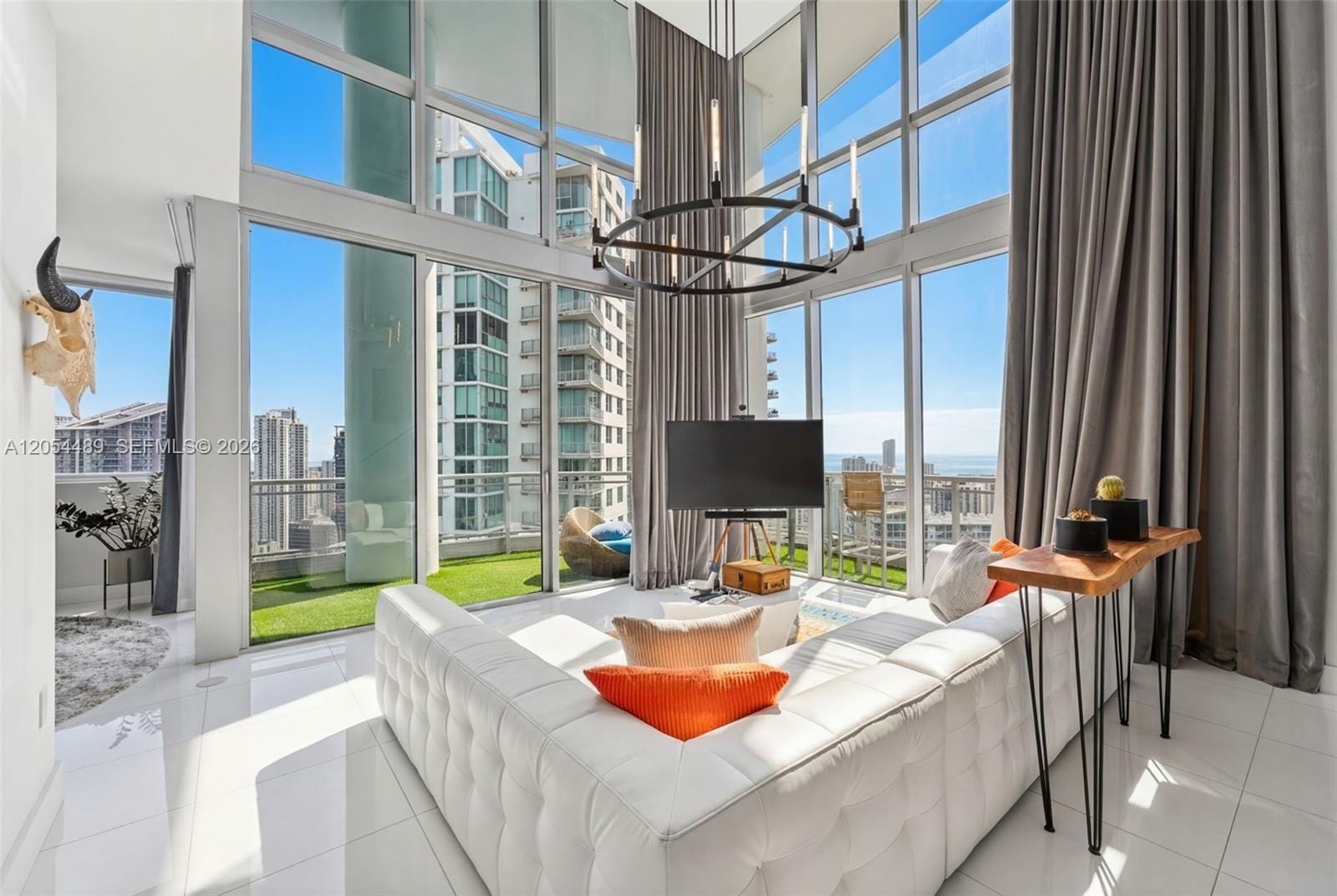 90 SW 3rd Street PH12, Miami, FL 33130