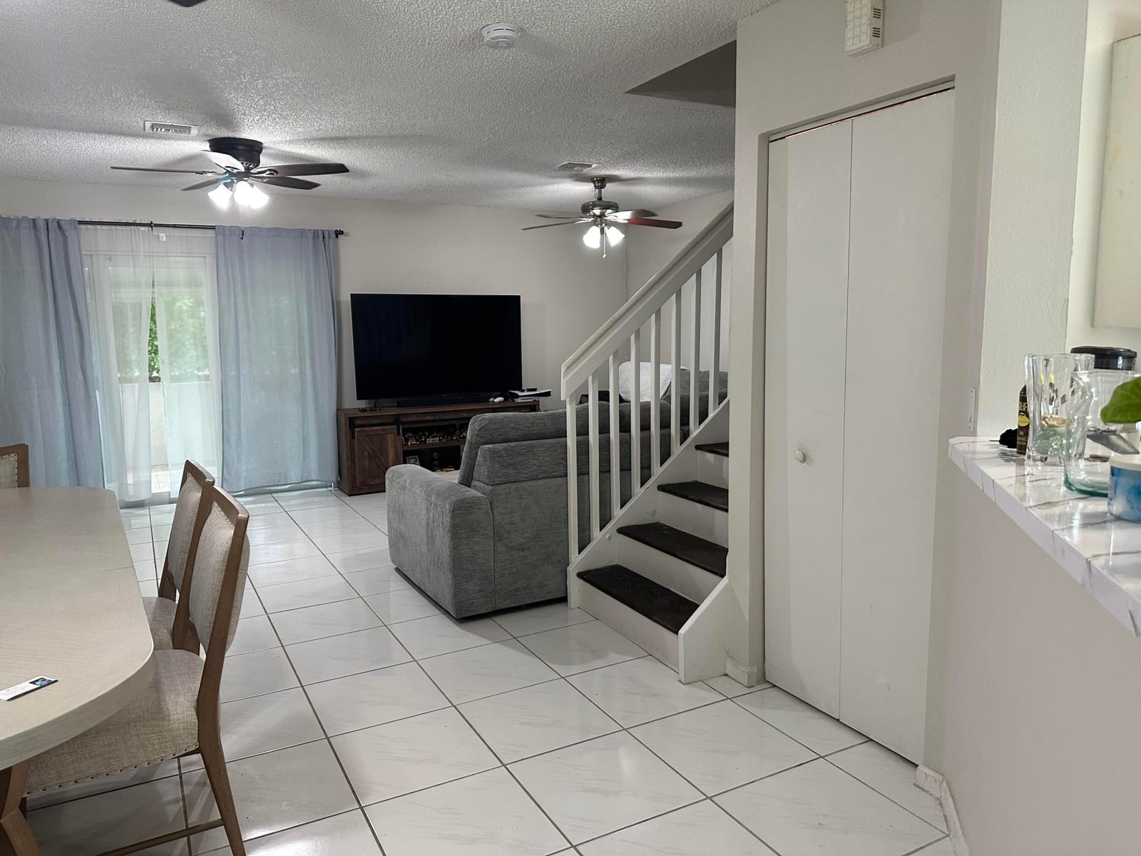 1420 SW 47TH Avenue — photo 3