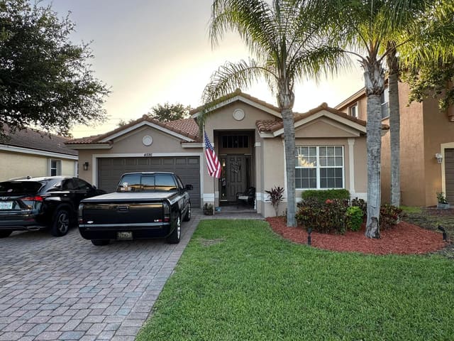 4886 SE Askew Avenue, Martins Crossing, Stuart, FL