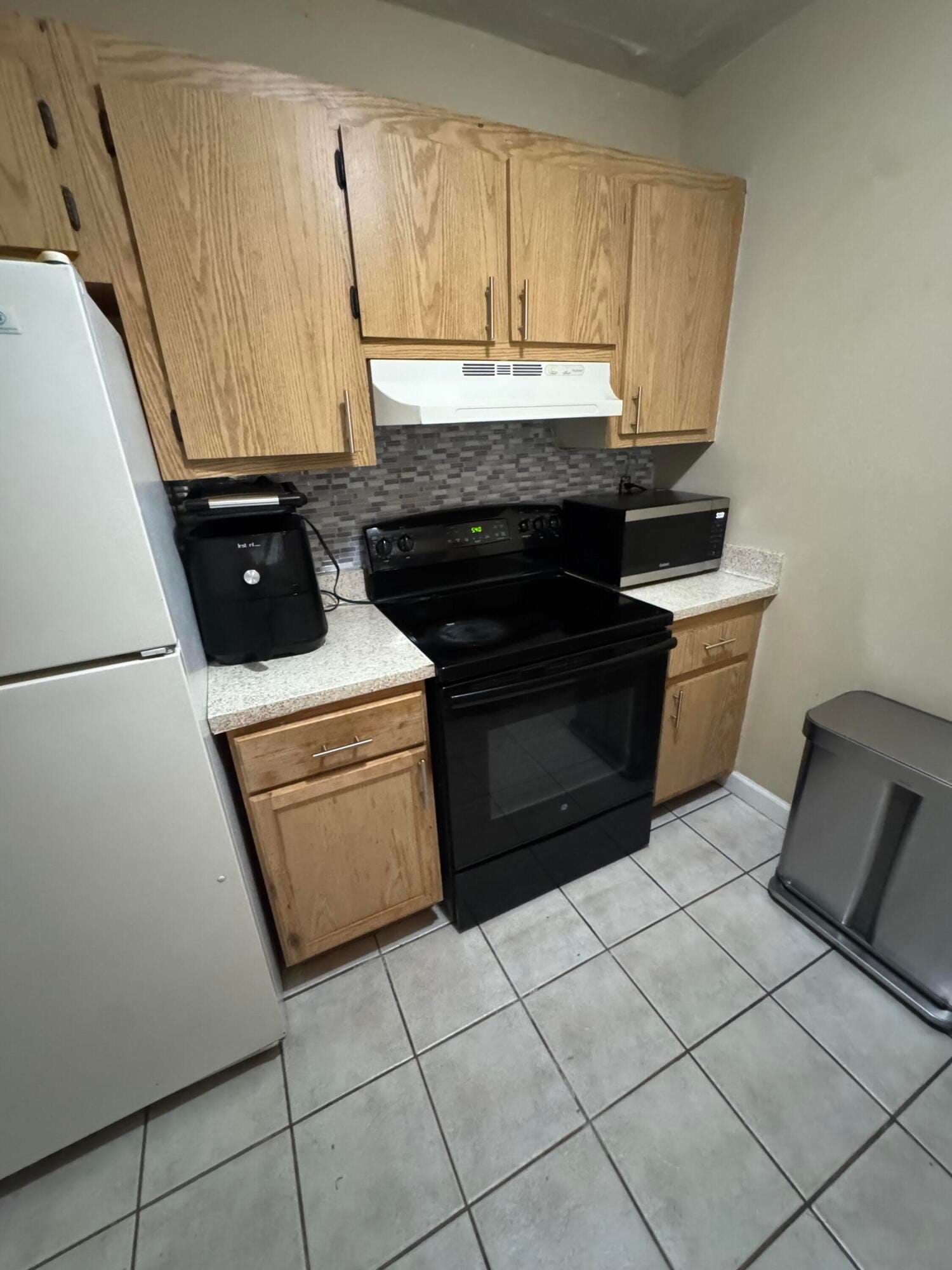 5090 ELMHURST Road C, West Palm Beach, FL 33417 photo 5