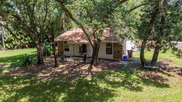 11735 150TH Court N, Jupiter Farms, FL 33478