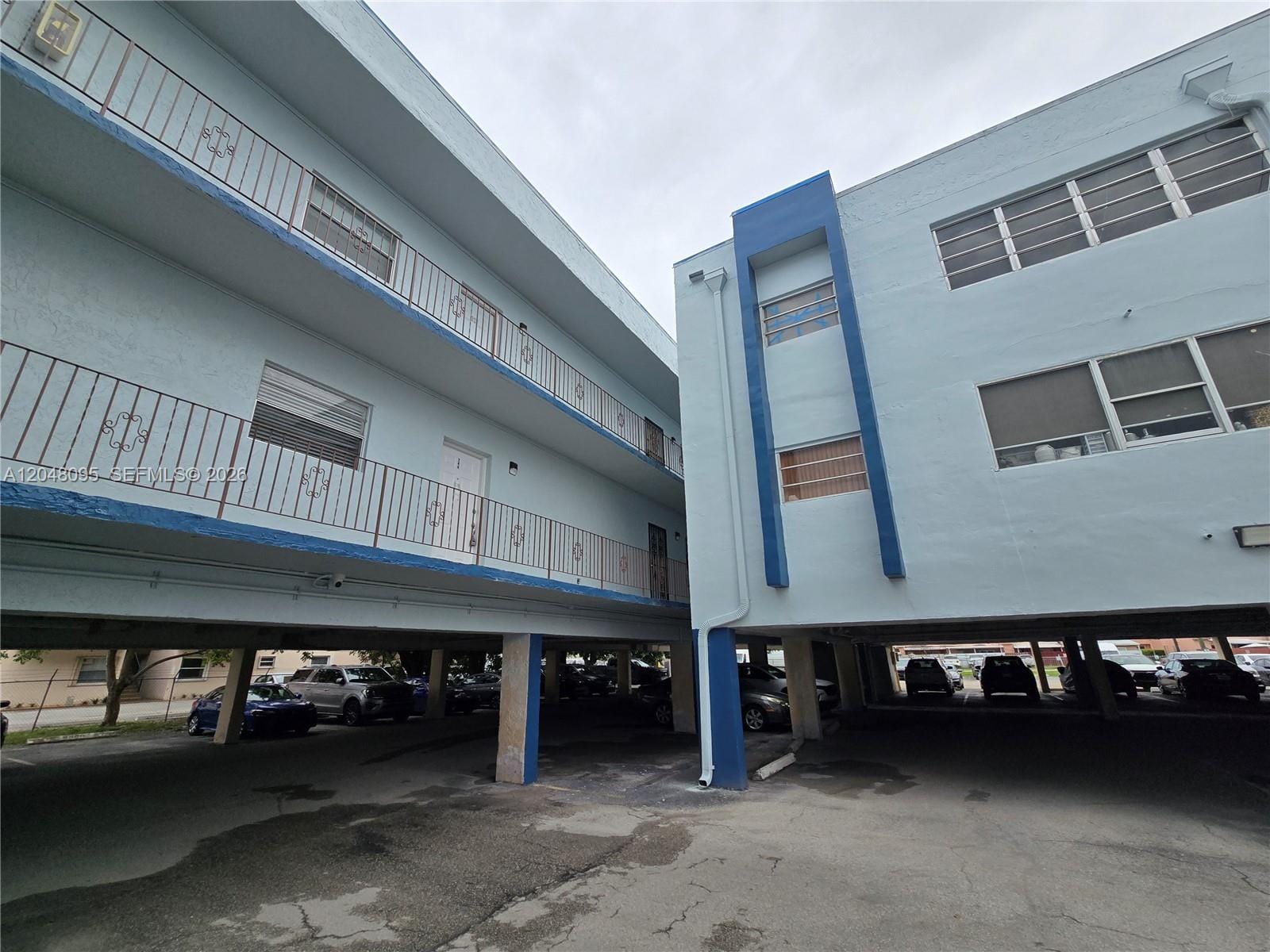 1555 W 44th Place 235, Hialeah, FL 33012 photo 3