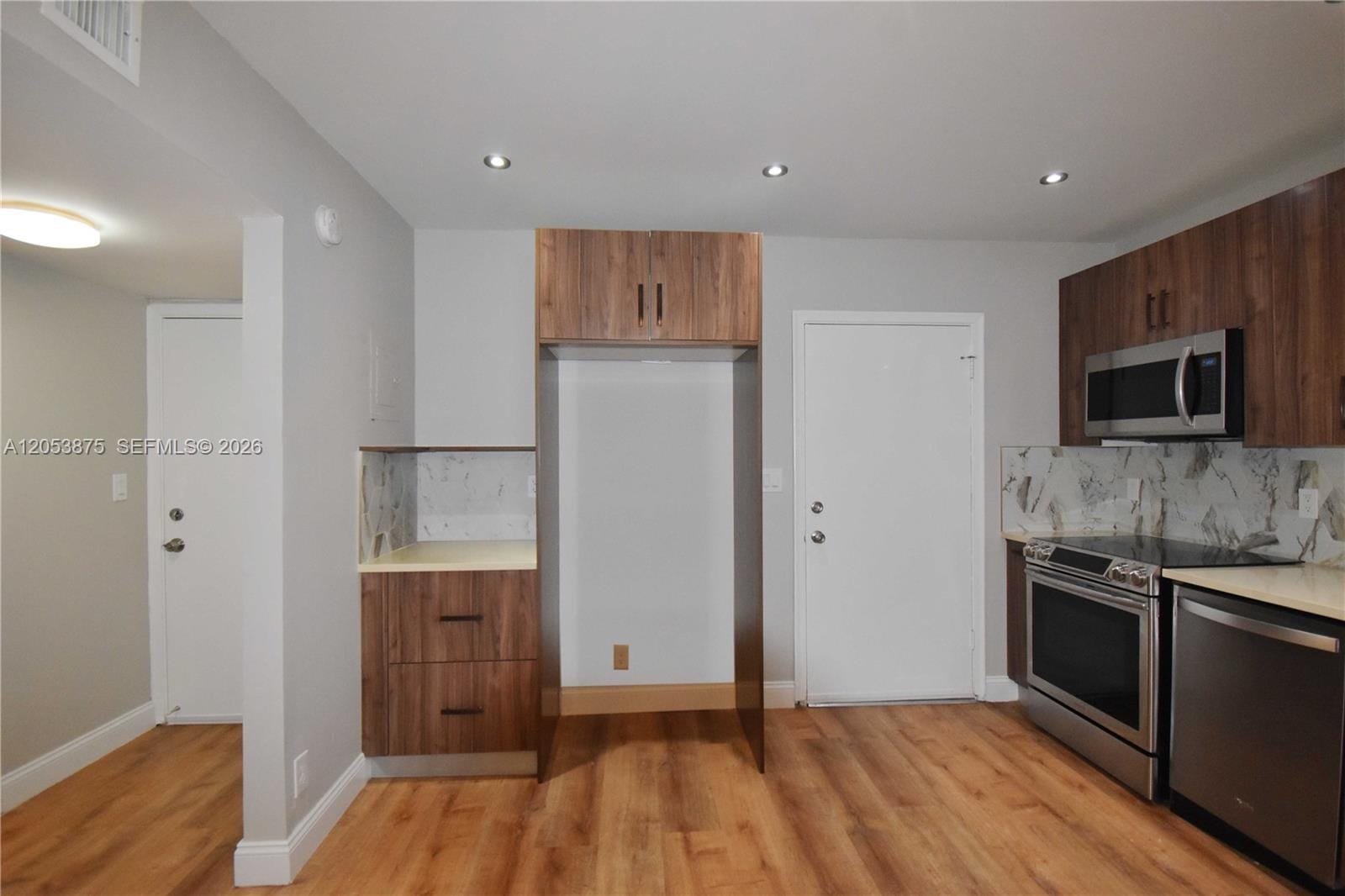 2291 NW 48th Terrace 214 — photo 4