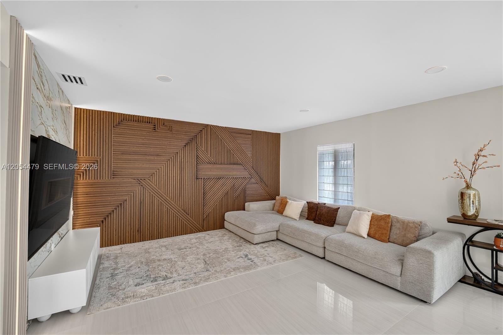 1892 NE 33rd Street — photo 2