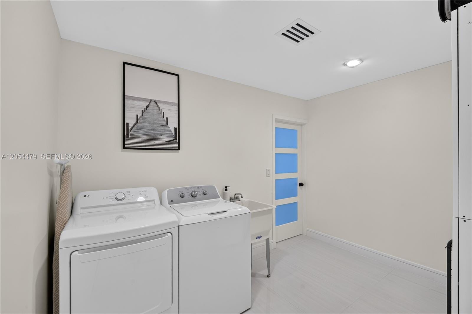 1892 NE 33rd Street — photo 7
