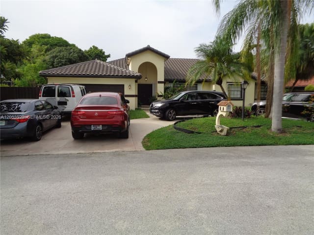 15181 SW 156th Terrace, Besilu Ii Sub, Miami, FL