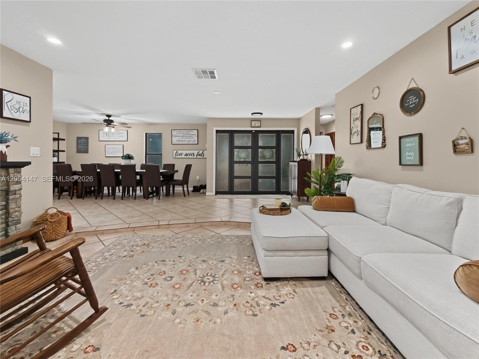 225 NW 21st Street — photo 10