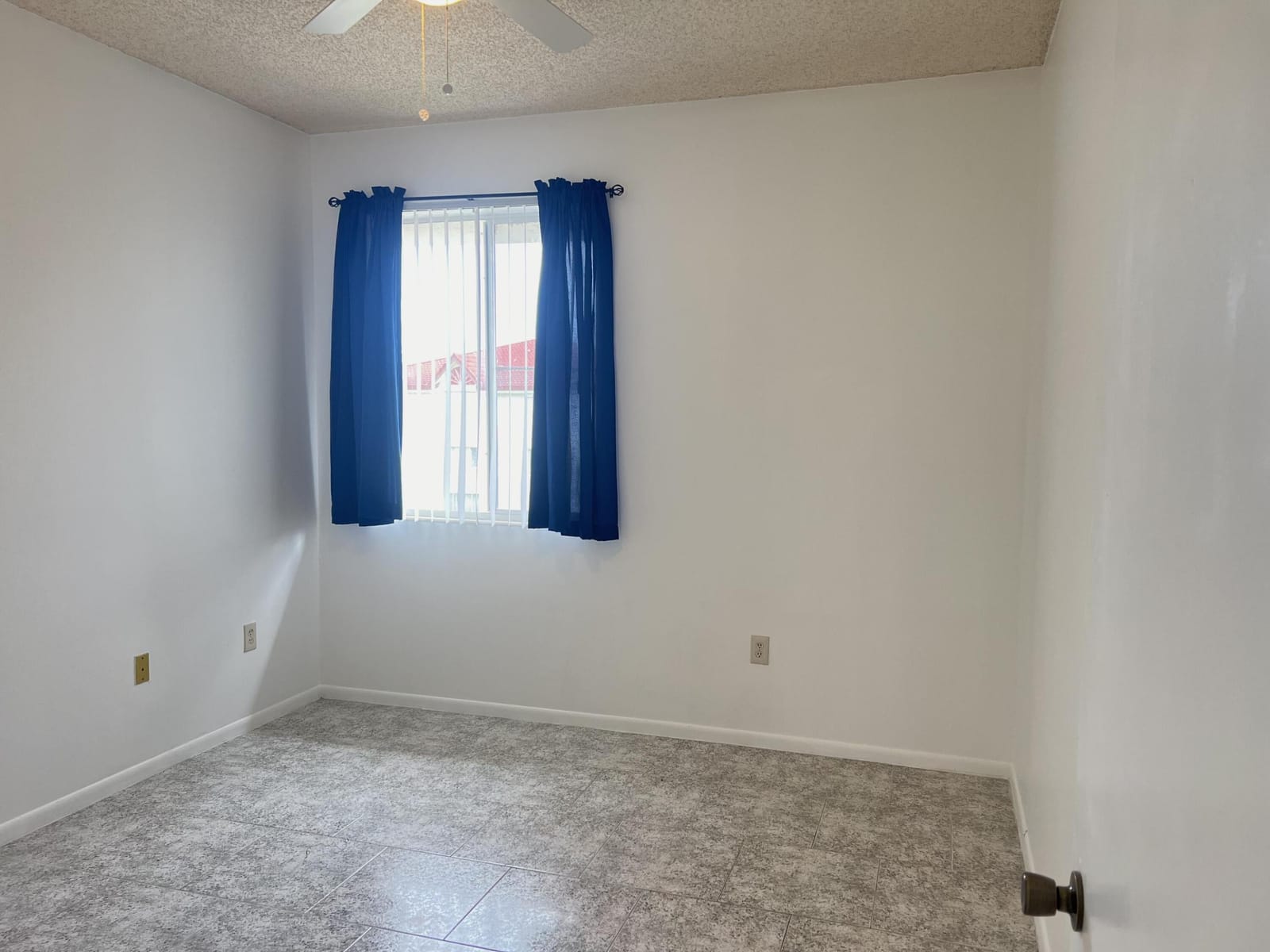 108 Half Moon Circle B3 — photo 9