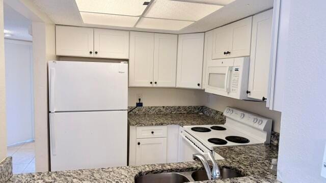 1520 SE Royal Green Circle 206 — photo 2