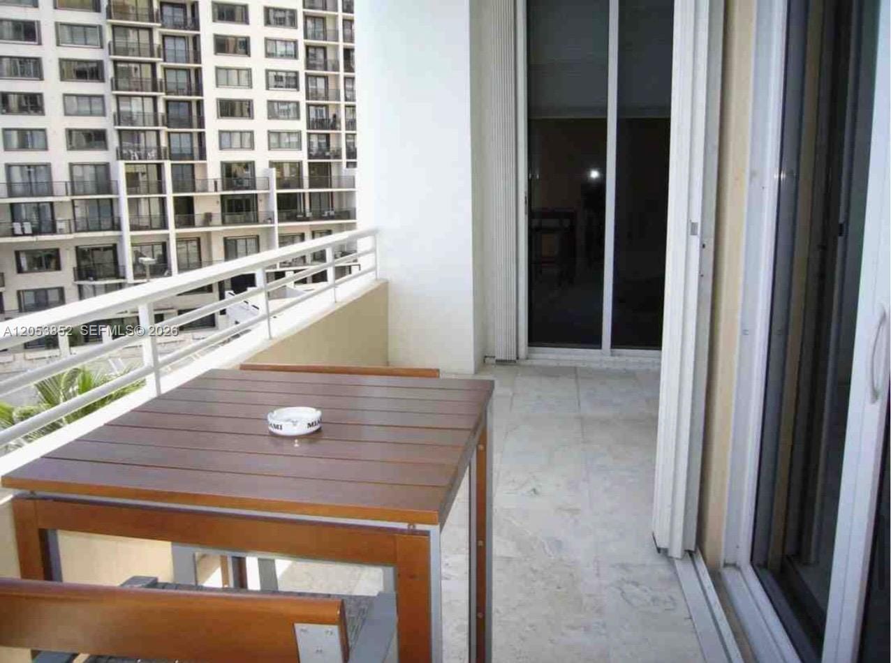 808 Brickell Key Drive 606 — photo 6