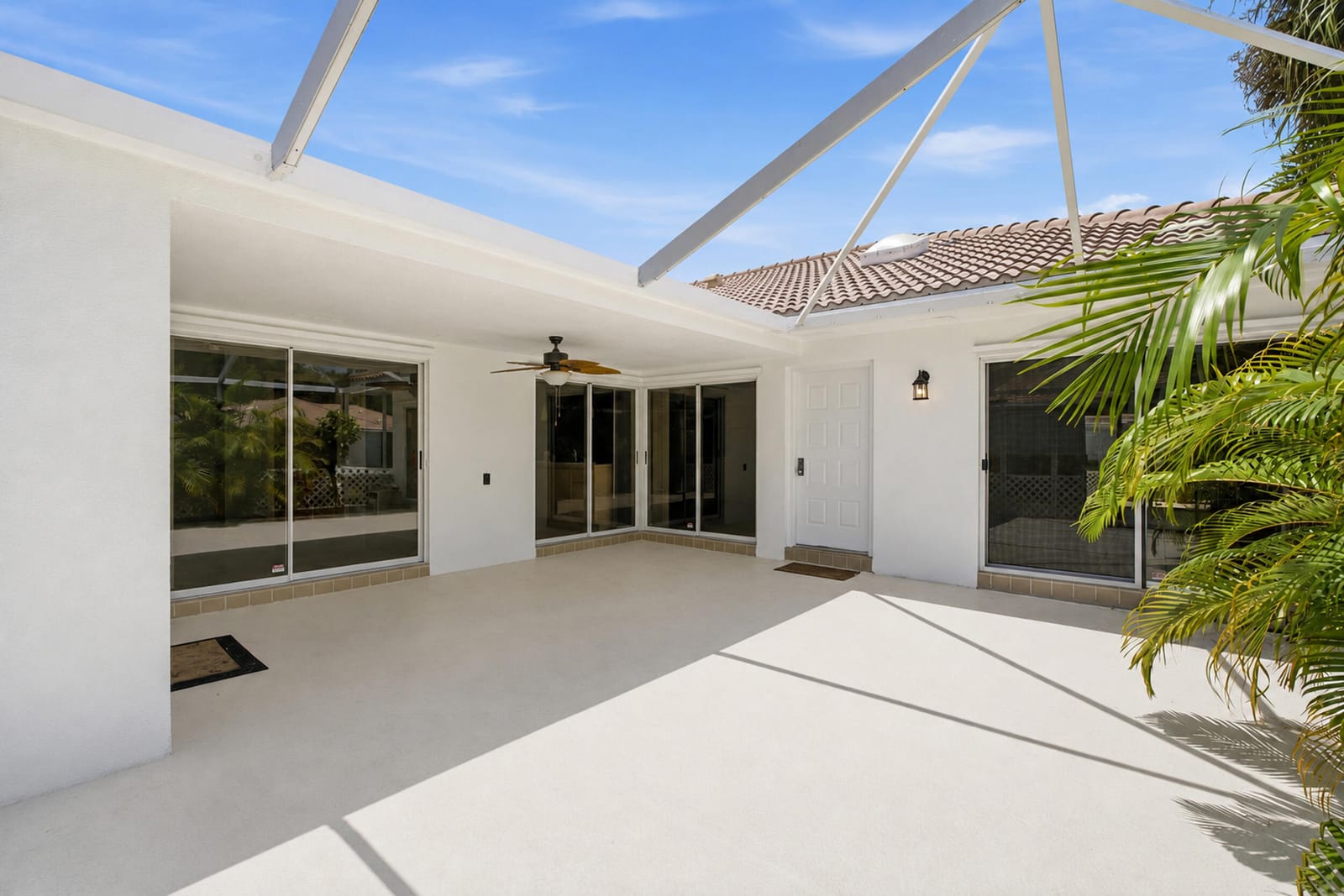 10701 Chapman Oak Court, Palm Beach Gardens, FL 33410